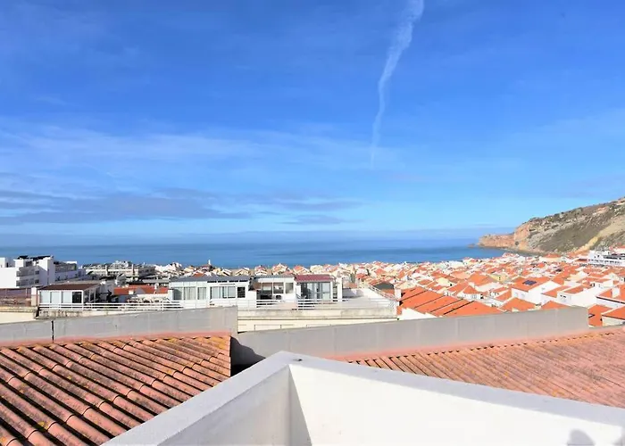 The Light House Ii, With Rooftop And Parking Appartement *